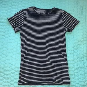 GAP t-shirt